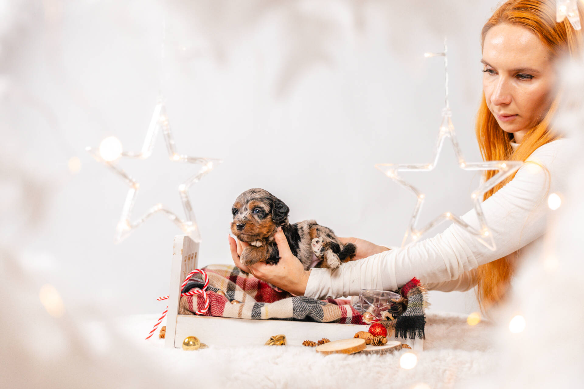 Poppy Snow - Mini F1 Girl - Image 3